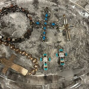 Religion related items.Lot